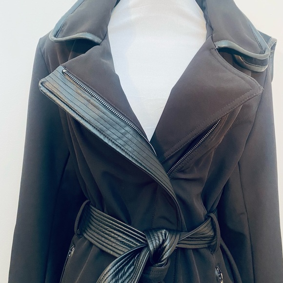 NWOT Bagatelle Sport Asymmetrical Black Hooded Mix Media Trench Coat. Size L. - Picture 9 of 11